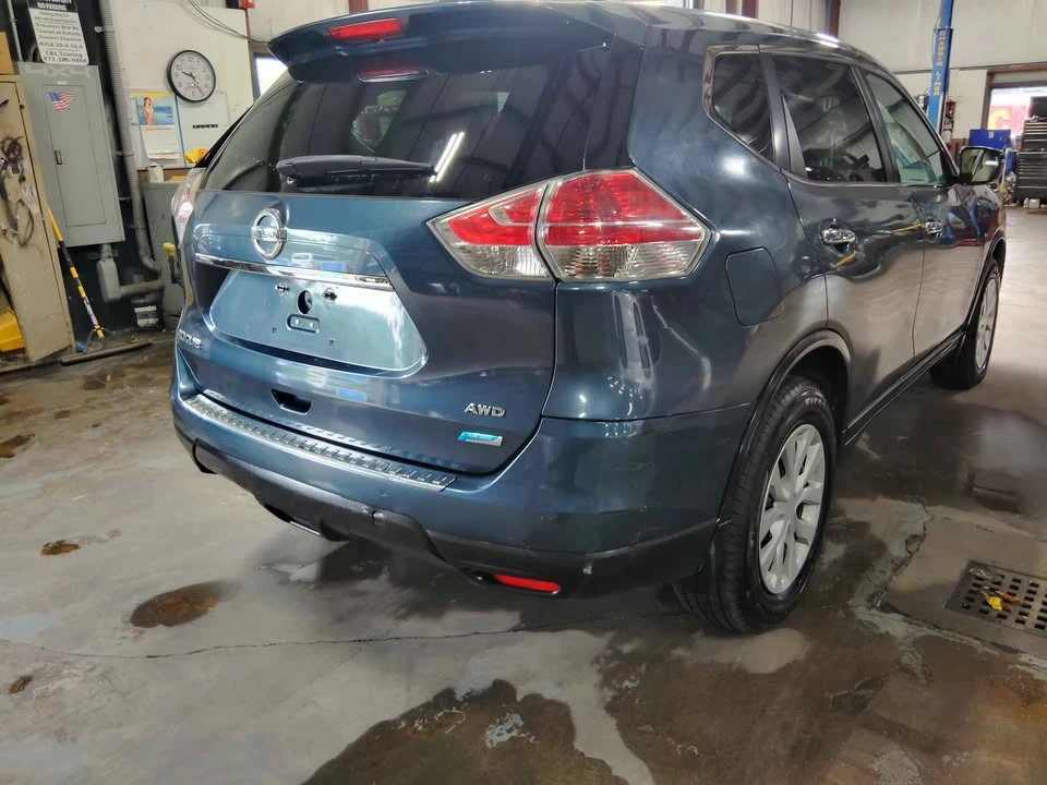 2014 Nissan Rogue - Image 12 of 16