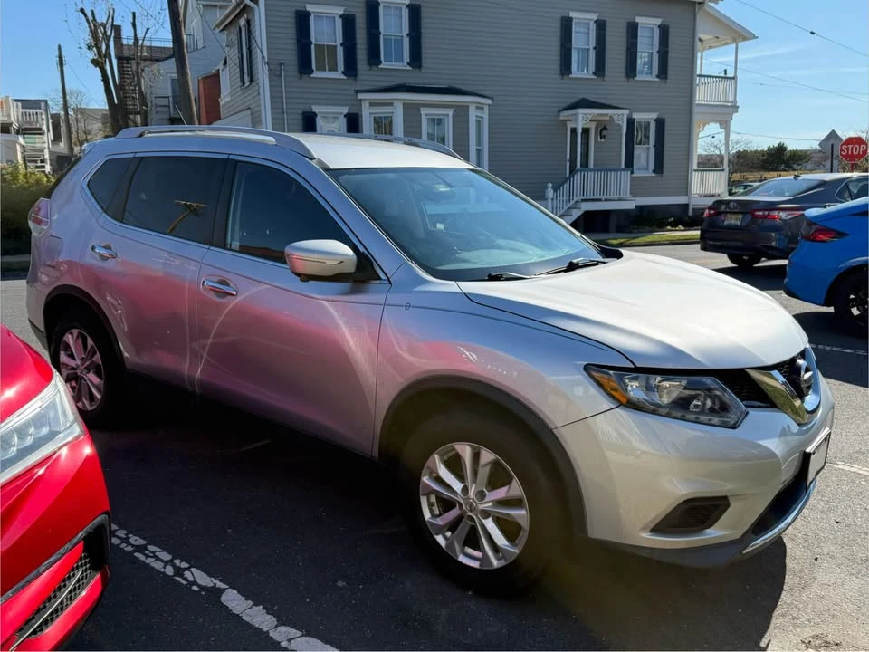 2014 Nissan Rogue - Image 4 of 13