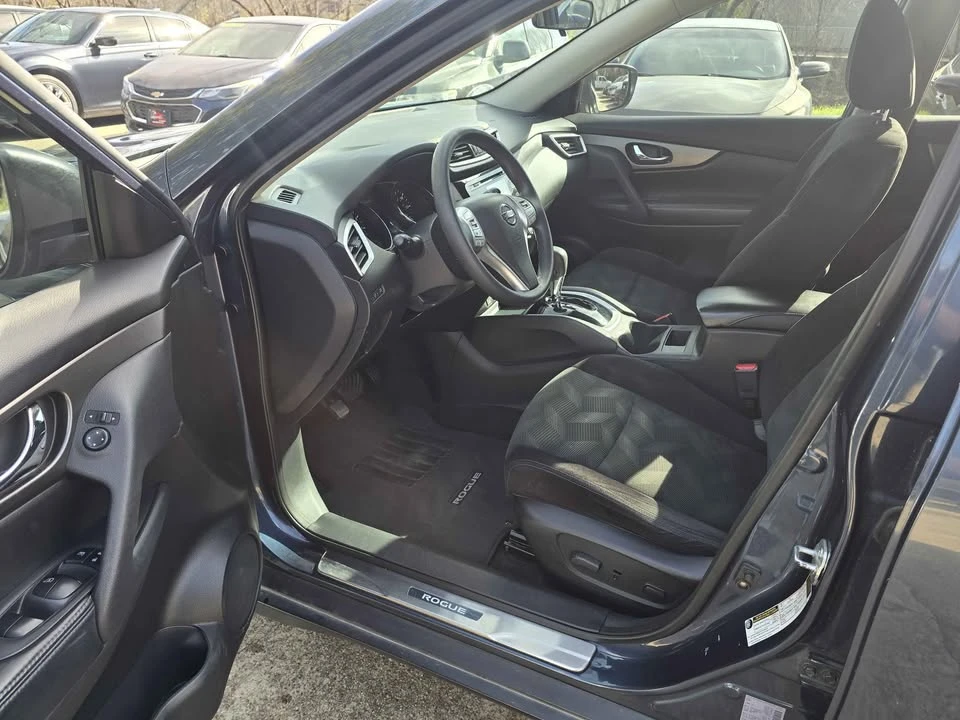 2014 Nissan Rogue - Image 10 of 14