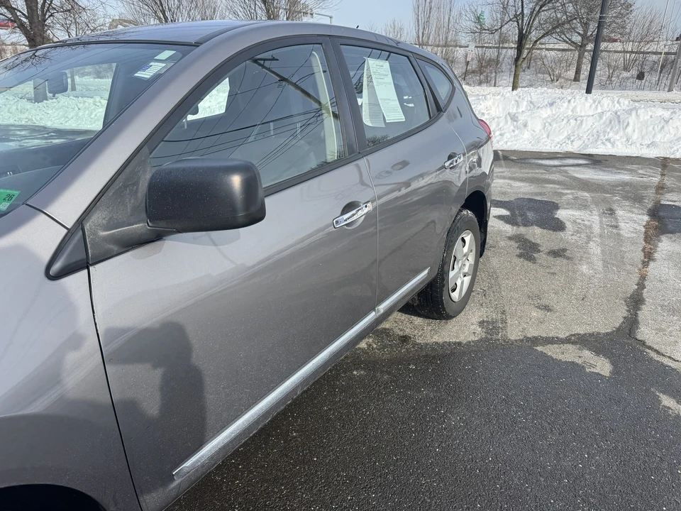 2014 Nissan Rogue - Image 8 of 21