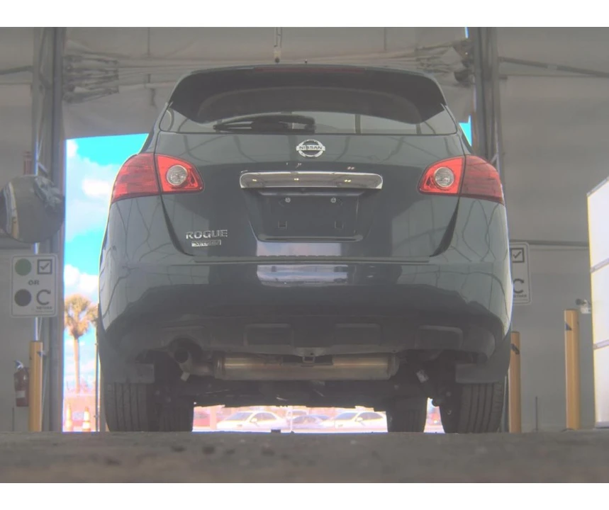 2014 Nissan Rogue - Image 6 of 12
