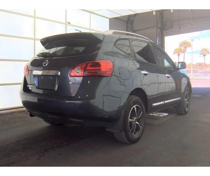 2014 Nissan Rogue - Image 4 of 16