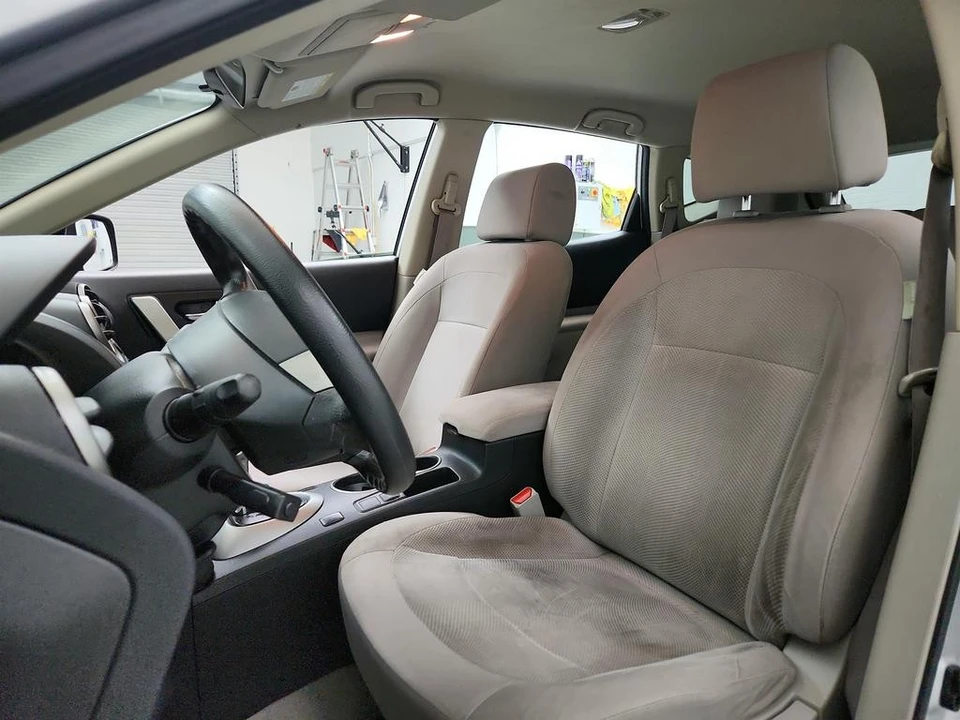 2014 Nissan Rogue - Image 14 of 21