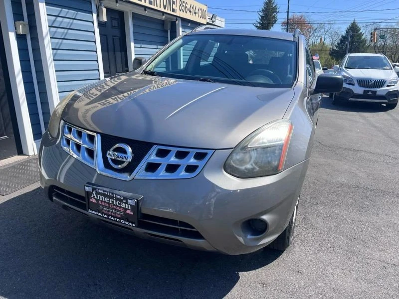 2014 Nissan Rogue - Image 2 of 12