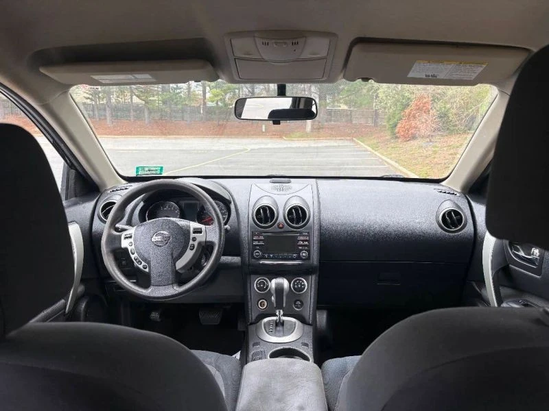 2014 Nissan Rogue - Image 8 of 12