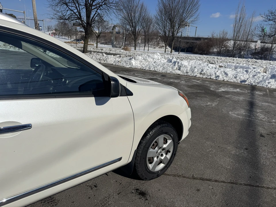 2014 Nissan Rogue - Image 7 of 21