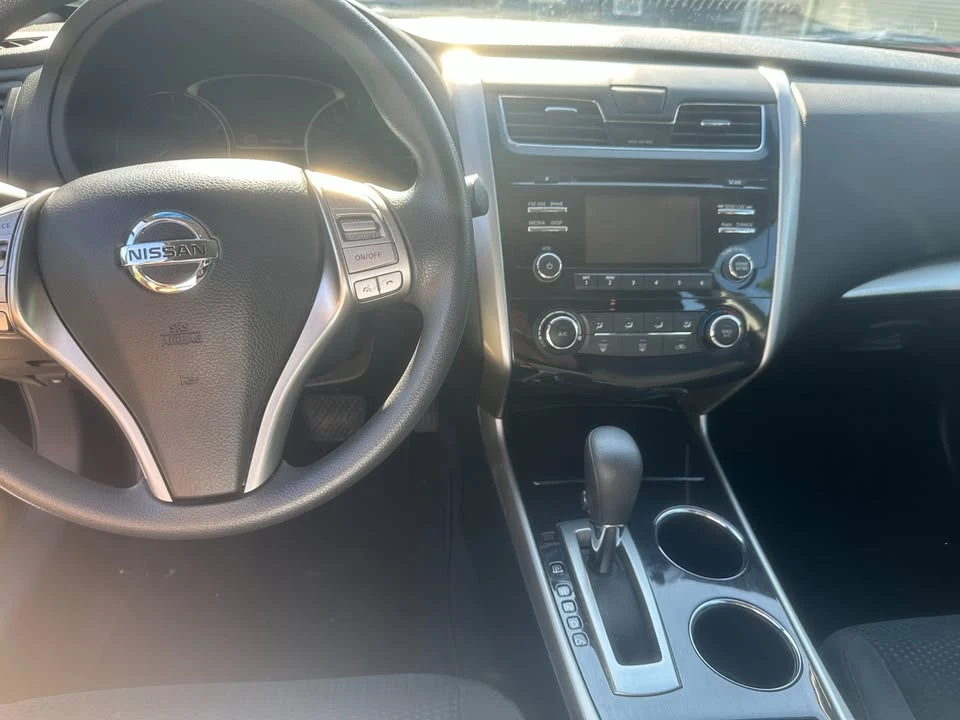 2014 Nissan Sentra 7th Gen - Image 9 of 11