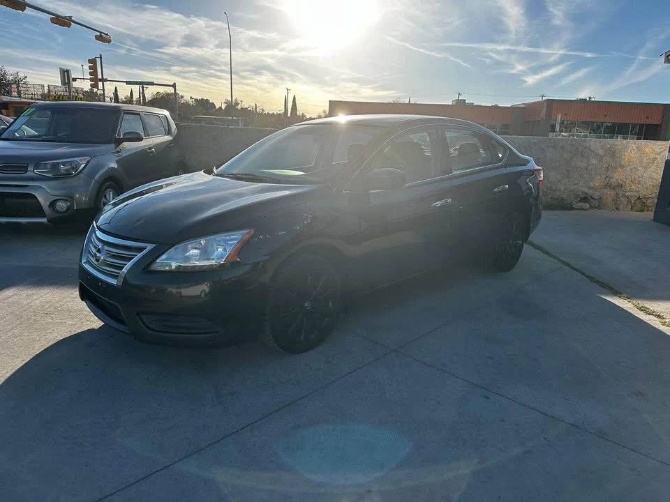 2014 Nissan Sentra 7th Gen - Image 2 of 7