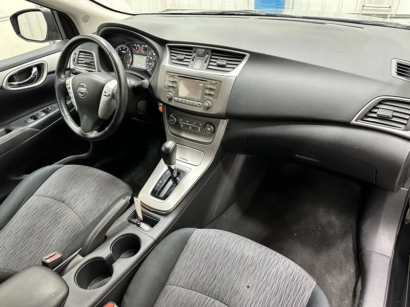 2014 Nissan Sentra 7th Gen - Image 19 of 21