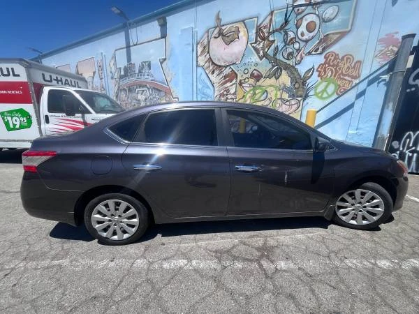 2014 Nissan Sentra 7th Gen - Image 5 of 16