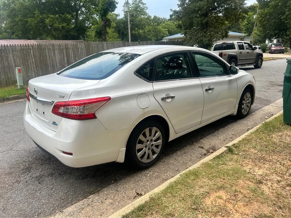 2014 Nissan Sentra 7th Gen - Image 2 of 6