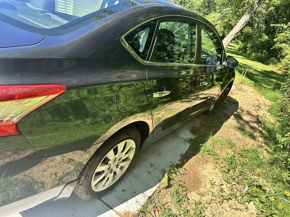 2014 Nissan Sentra 7th Gen - Image 4 of 8
