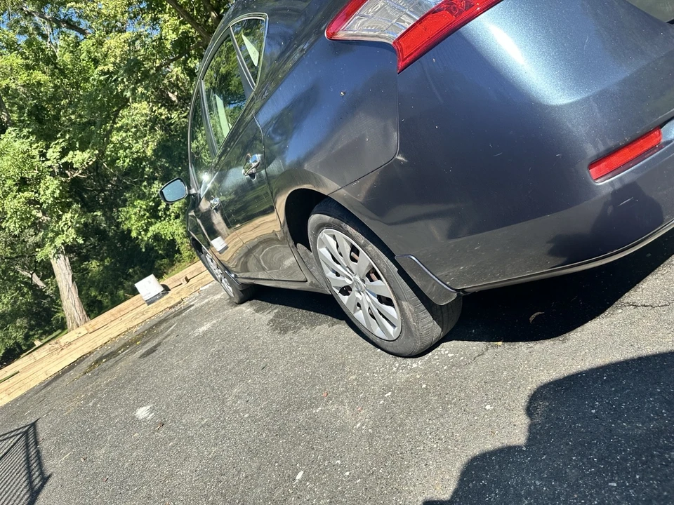 2014 Nissan Sentra 7th Gen - Image 6 of 8