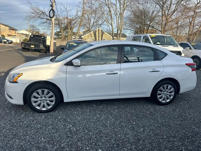 2014 Nissan Sentra 7th Gen - Image 2 of 12