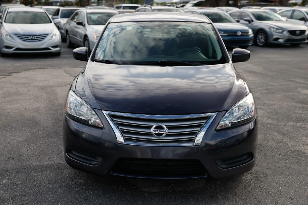 2014 Nissan Sentra 7th Gen - Image 19 of 21