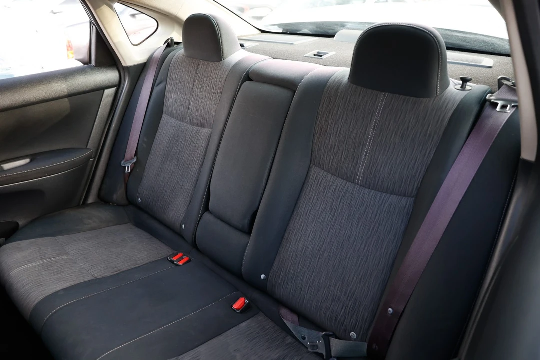 2014 Nissan Sentra 7th Gen - Image 8 of 21