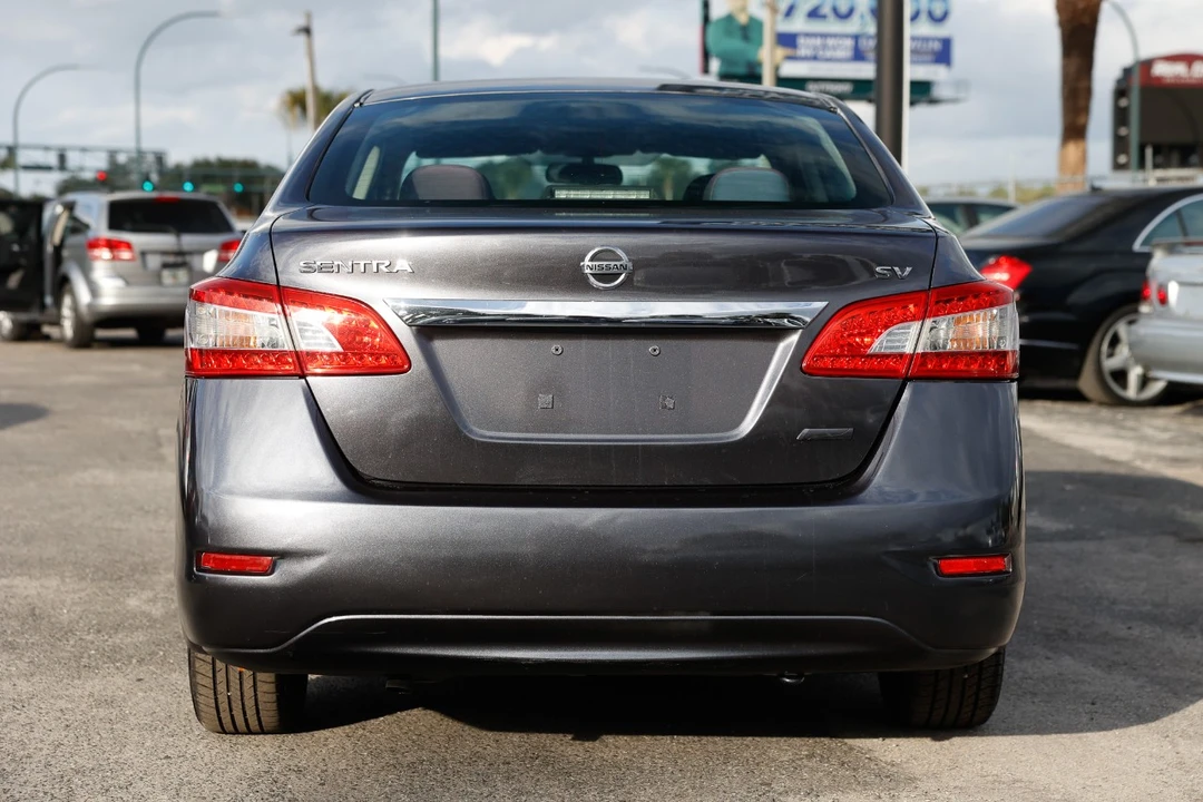 2014 Nissan Sentra 7th Gen - Image 7 of 21