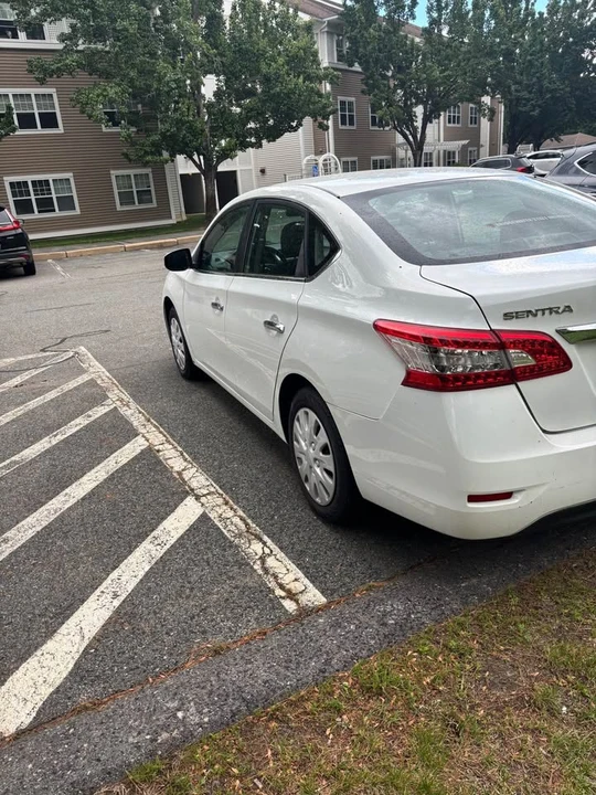 2014 Nissan Sentra 7th Gen - Image 3 of 4