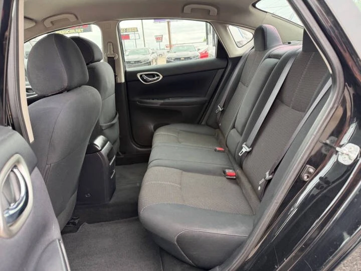 2014 Nissan Sentra 7th Gen - Image 15 of 20