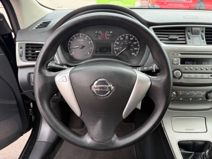 2014 Nissan Sentra 7th Gen - Image 17 of 20