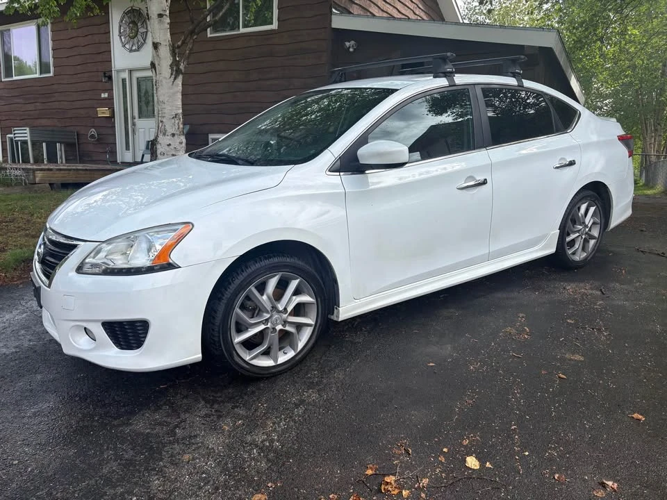 2014 Nissan Sentra 7th Gen - Image 2 of 11