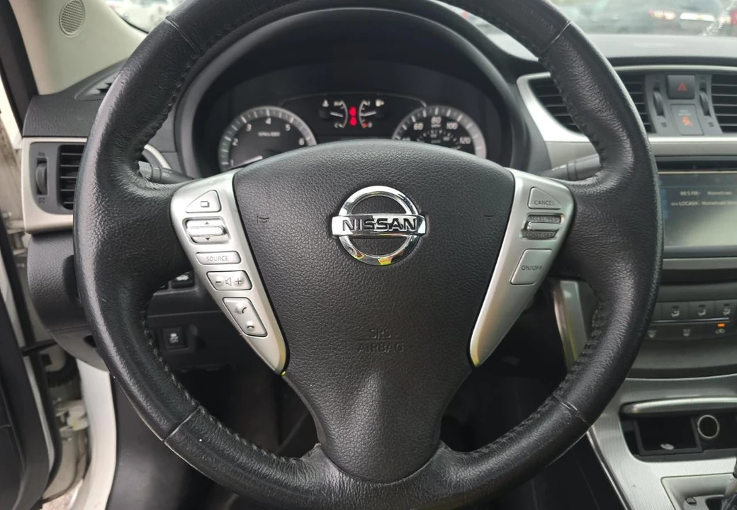 2014 Nissan Sentra 7th Gen - Image 11 of 12