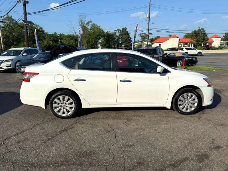 2014 Nissan Sentra 7th Gen - Image 4 of 12