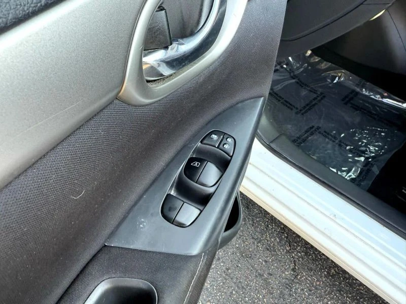 2014 Nissan Sentra 7th Gen - Image 10 of 12