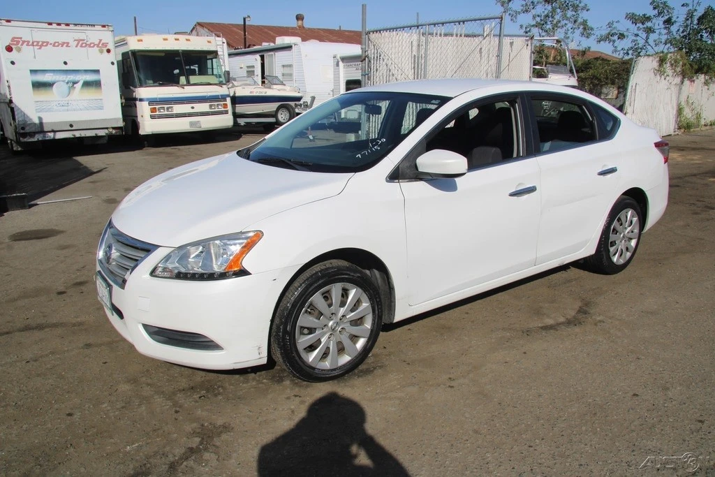 2014 Nissan Sentra 7th Gen - Image 2 of 21