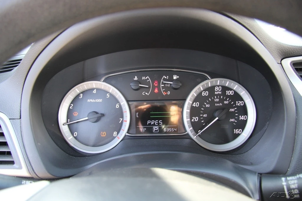 2014 Nissan Sentra 7th Gen - Image 14 of 21