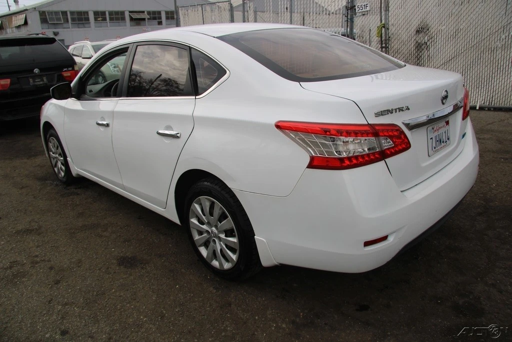 2014 Nissan Sentra 7th Gen - Image 4 of 21