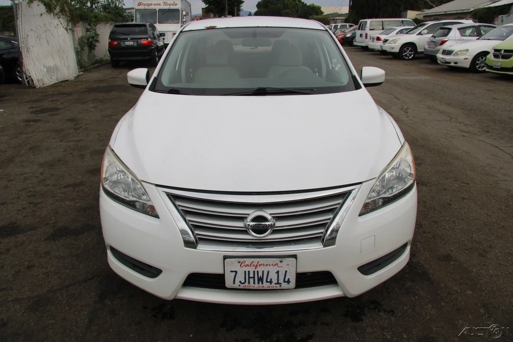 2014 Nissan Sentra 7th Gen - Image 9 of 21