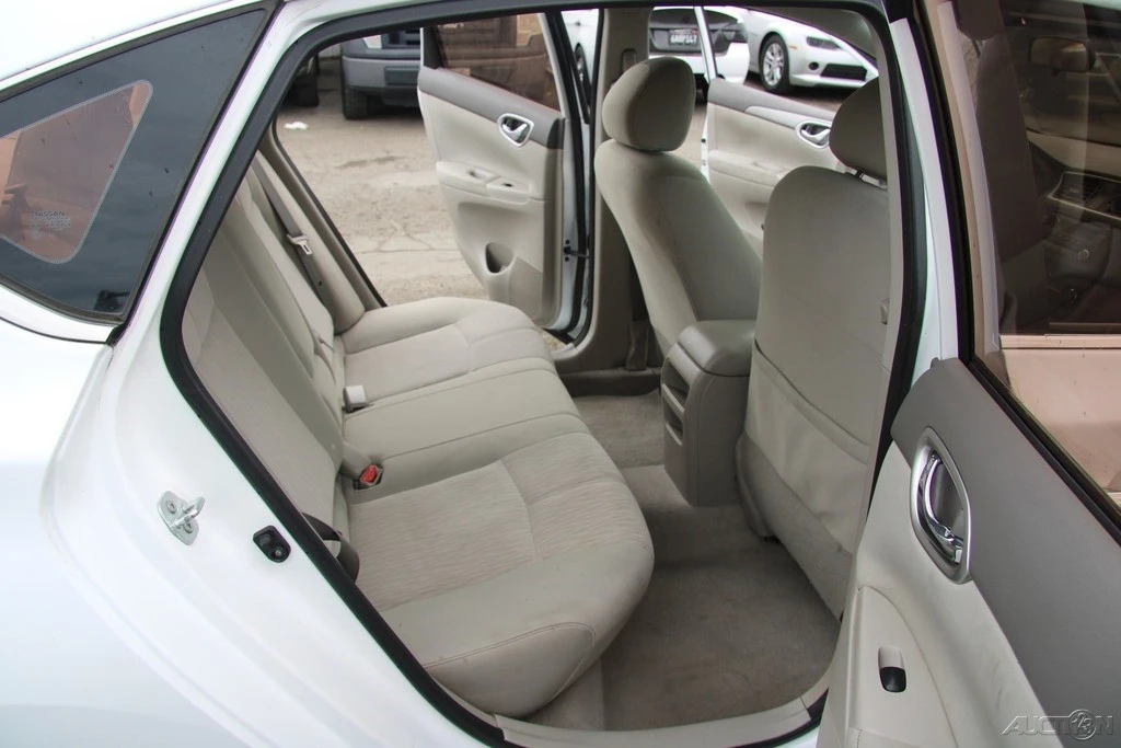 2014 Nissan Sentra 7th Gen - Image 20 of 21