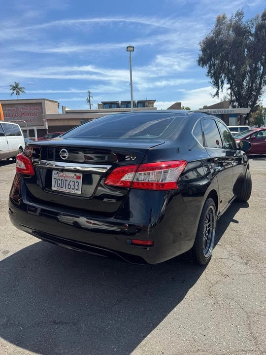 2014 Nissan Sentra 7th Gen - Image 2 of 9