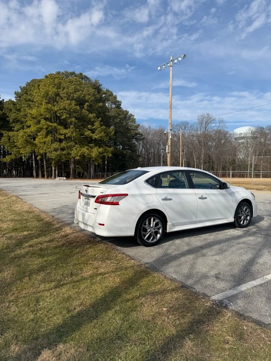 2014 Nissan Sentra 7th Gen - Image 3 of 9