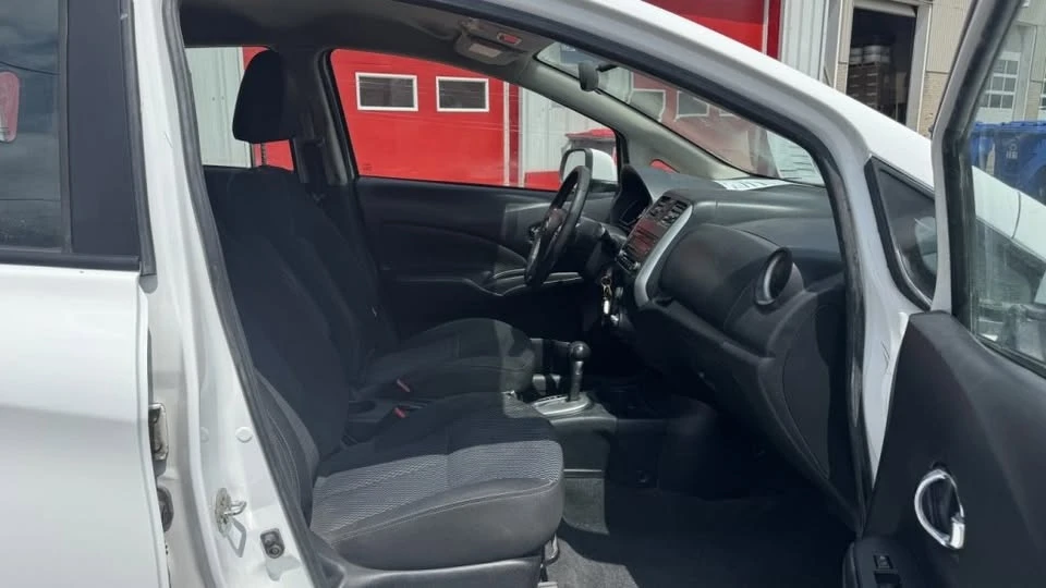 2014 Nissan Versa - Image 10 of 14