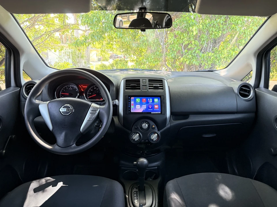 2014 Nissan Versa - Image 10 of 14