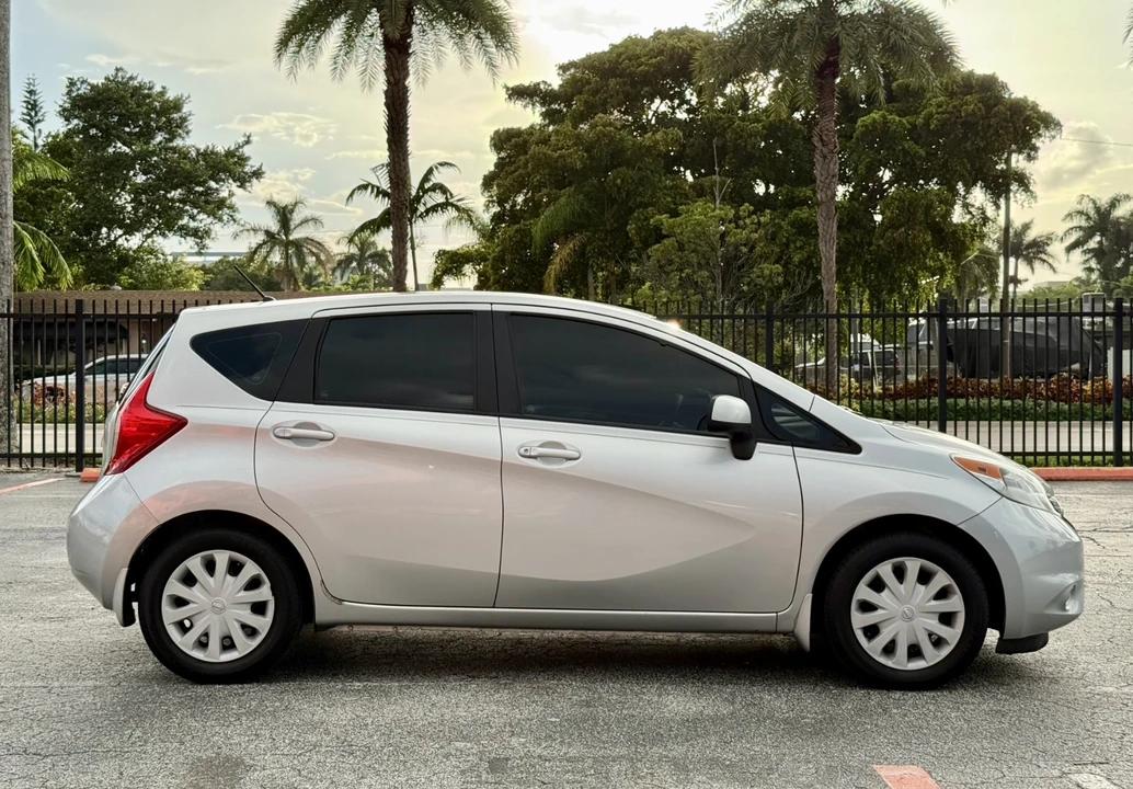 2014 Nissan Versa - Image 8 of 14