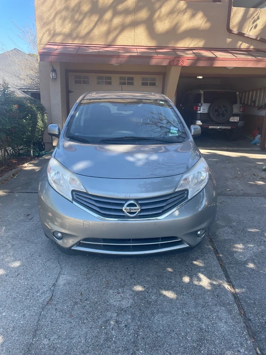2014 Nissan Versa - Image 2 of 15