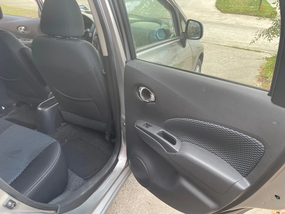 2014 Nissan Versa - Image 14 of 15
