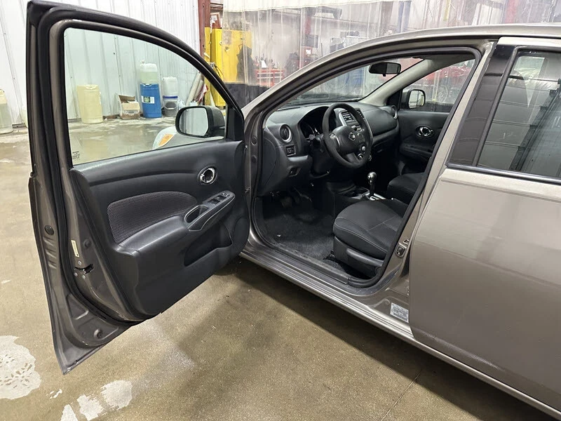 2014 Nissan Versa - Image 7 of 21