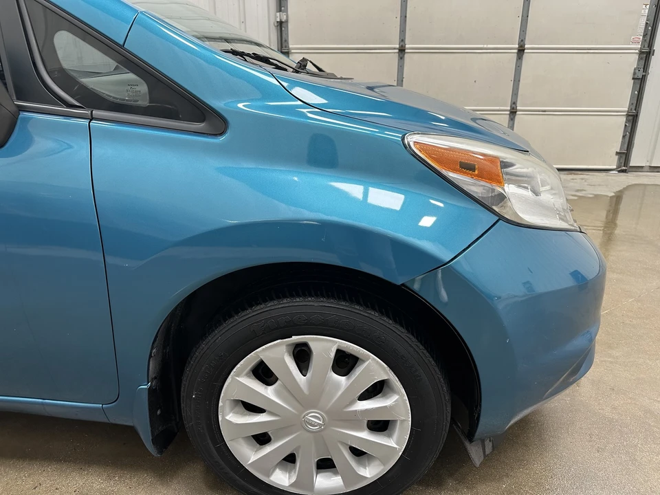 2014 Nissan Versa - Image 19 of 21