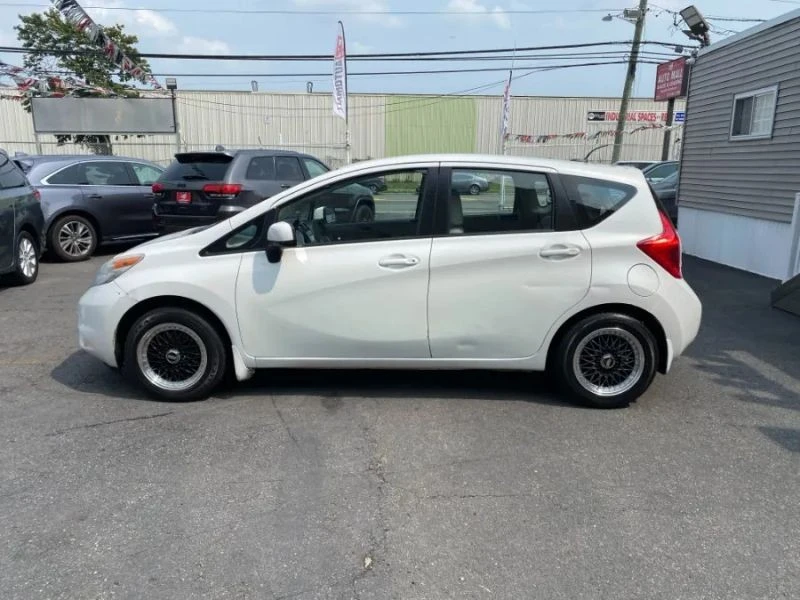 2014 Nissan Versa - Image 6 of 12
