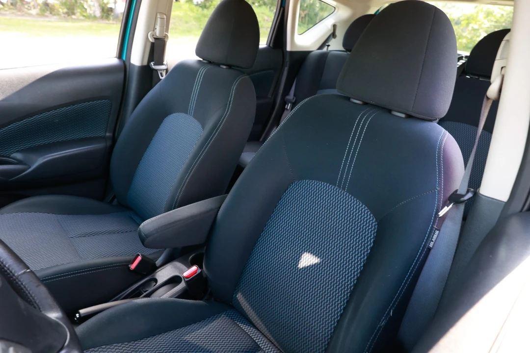2014 Nissan Versa - Image 6 of 21