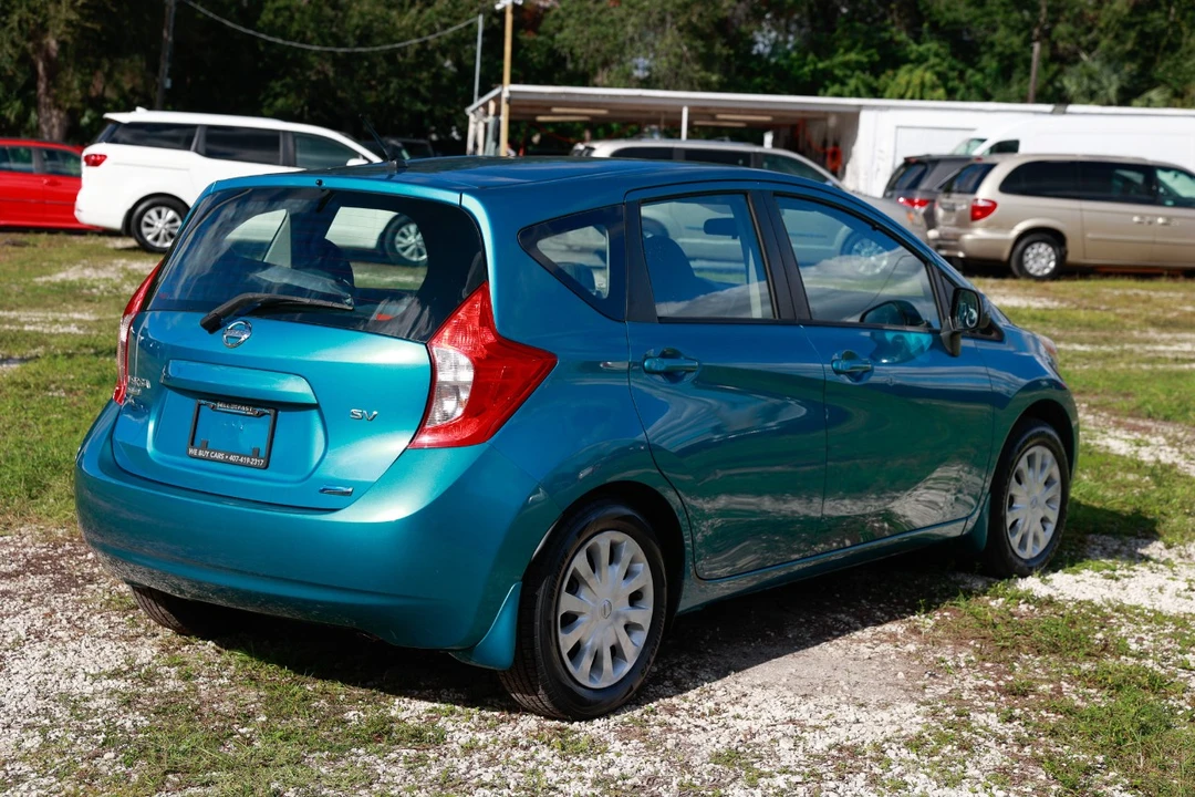 2014 Nissan Versa - Image 9 of 21