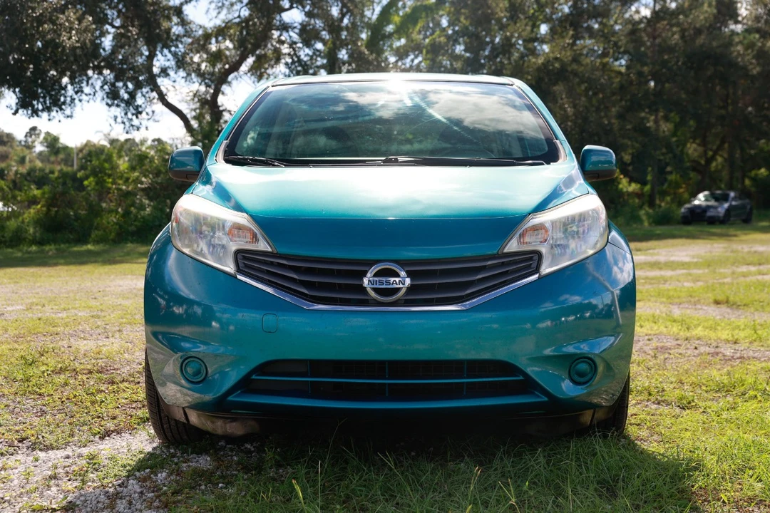 2014 Nissan Versa - Image 15 of 21