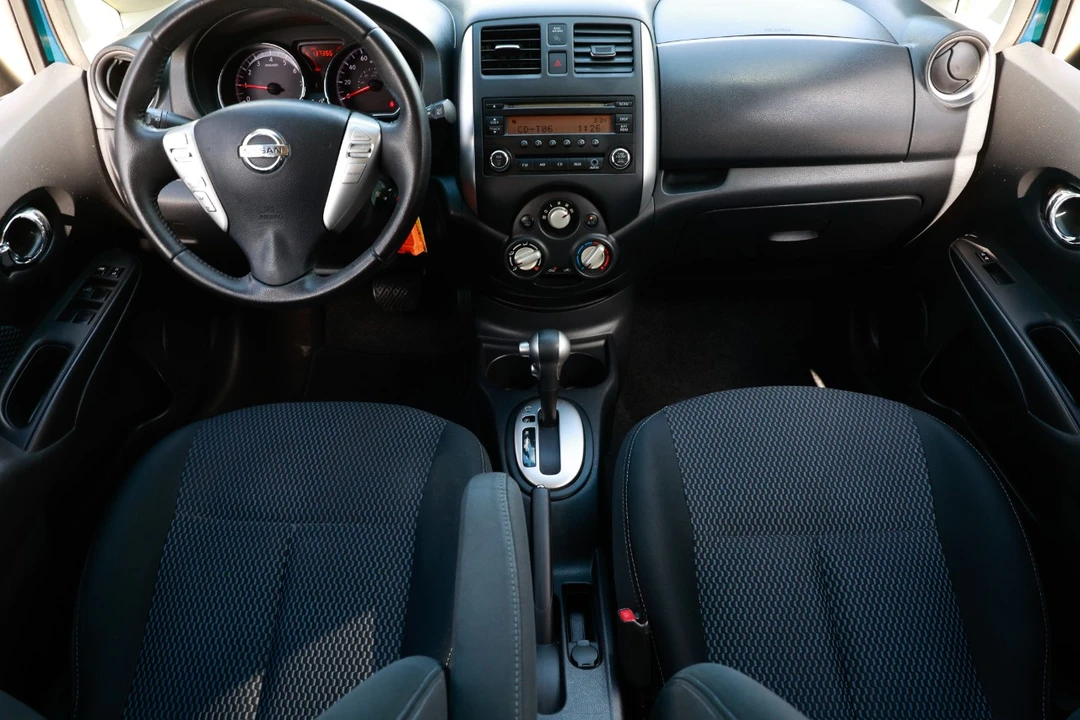 2014 Nissan Versa - Image 2 of 21