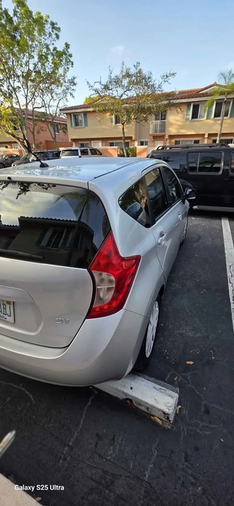 2014 Nissan Versa - Image 6 of 10