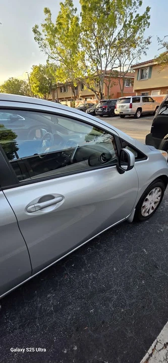 2014 Nissan Versa - Image 8 of 10