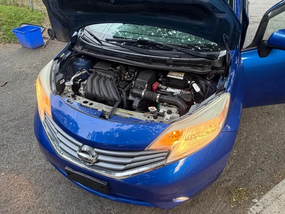 2014 Nissan Versa - Image 9 of 10